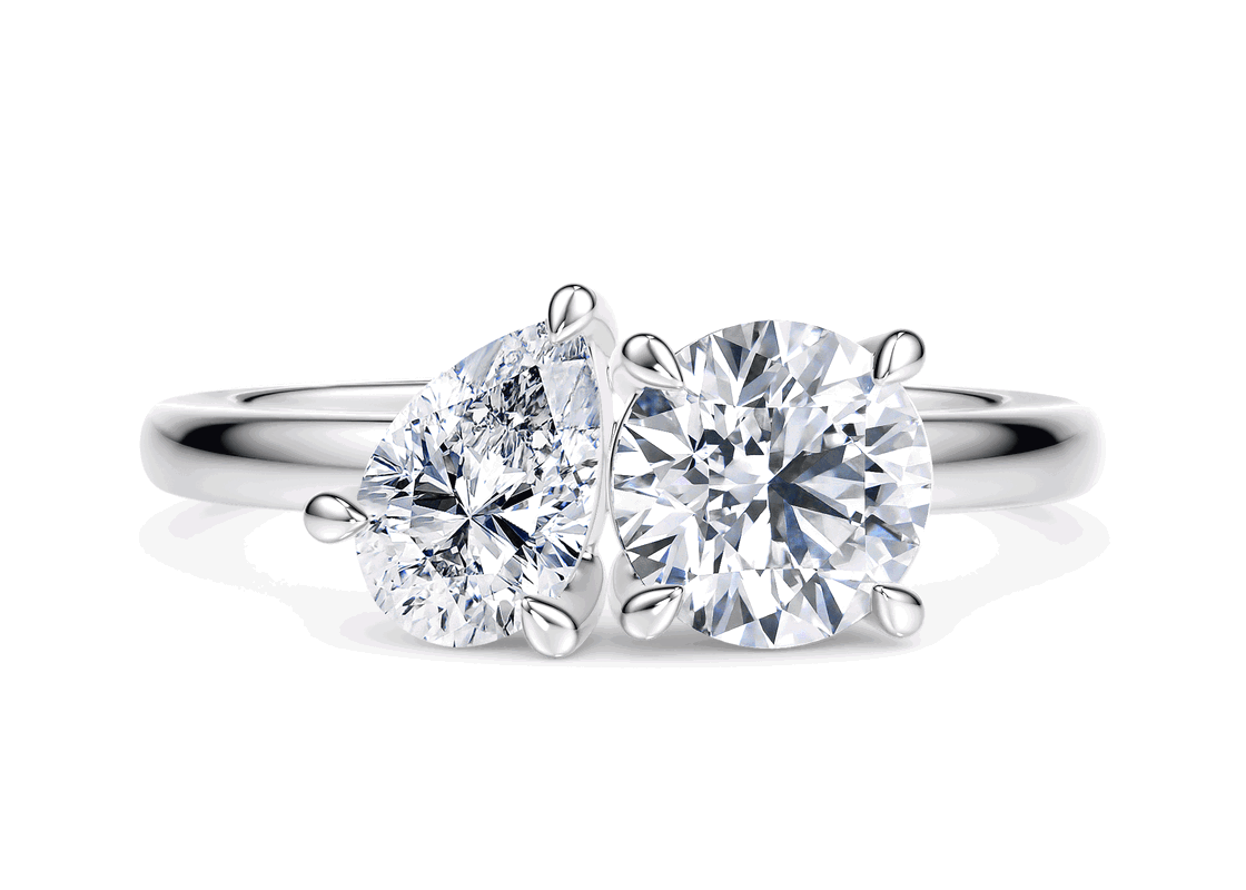 Toi et Moi Round Solitaire